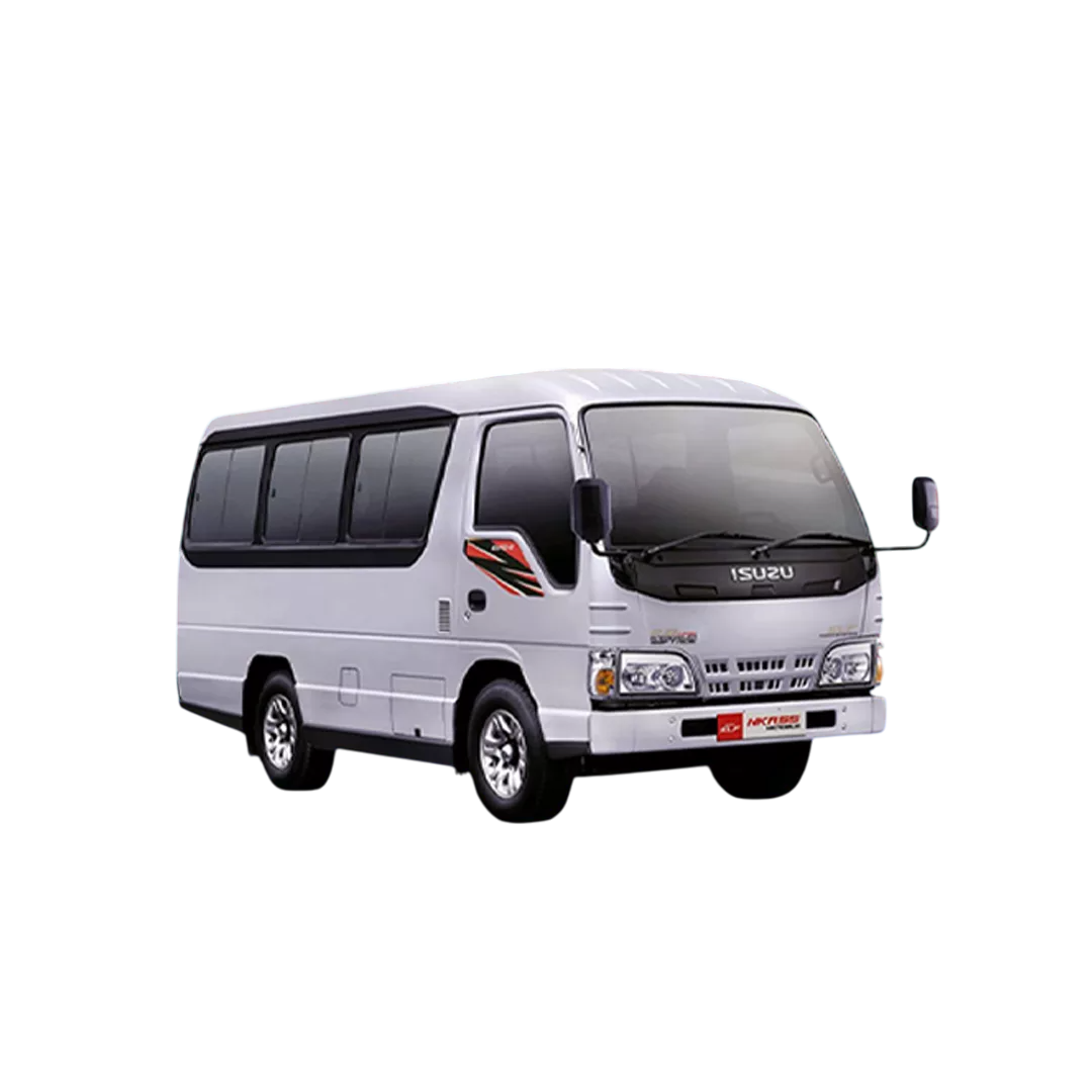 Sewa-Mobil-Padang-ELF-Short-Murah-Photoroom